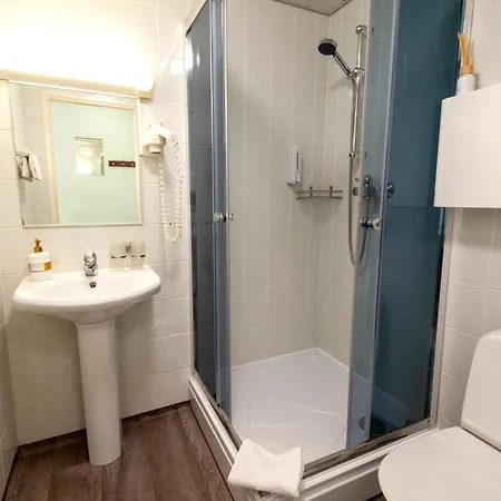 16Eur - Old Town Munkenhof Hostel Tallinn