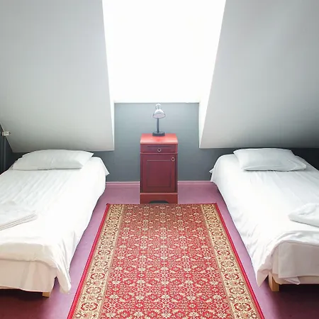 Hostal 16eur - Old Town Munkenhof