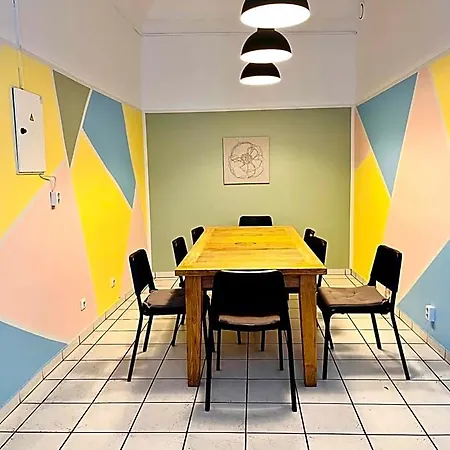 Hostel 16eur - Old Town Munkenhof