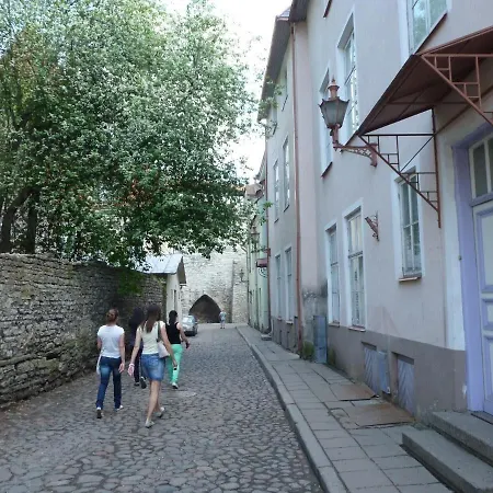 Ostello 16eur - Old Town Munkenhof Reval