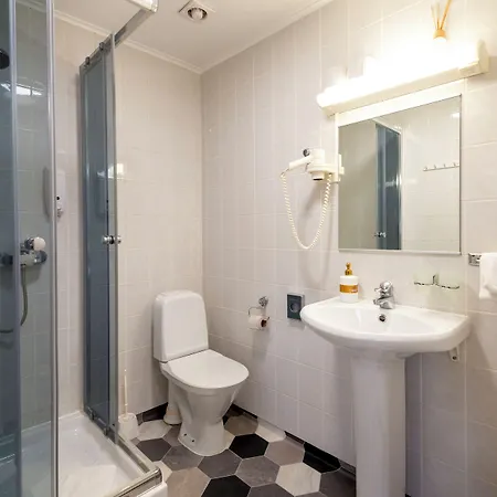 16eur - Old Town Munkenhof Ostello *