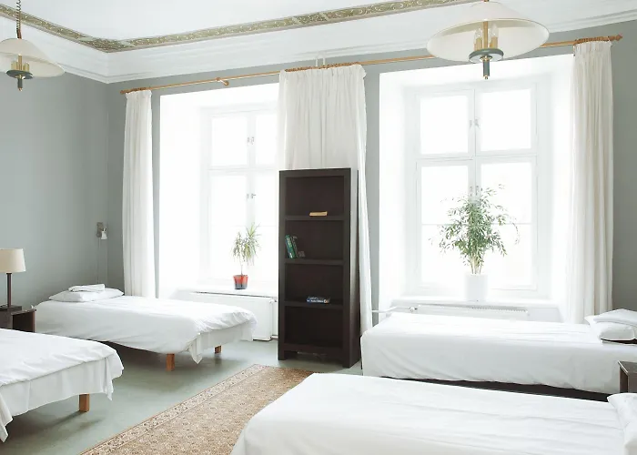 16eur - Old Town Munkenhof Гостевой дом Таллин