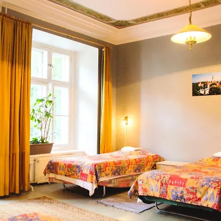 Guest house 16Eur - Old Town Munkenhof 2*